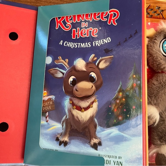 NWT reindeer in here: a Christmas friend gift set book, reindeer plush, book - Picture 9 of 9